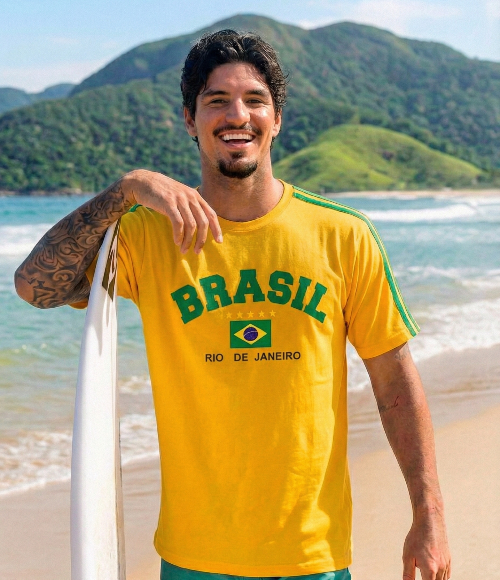 Camiseta Bordada Masculina