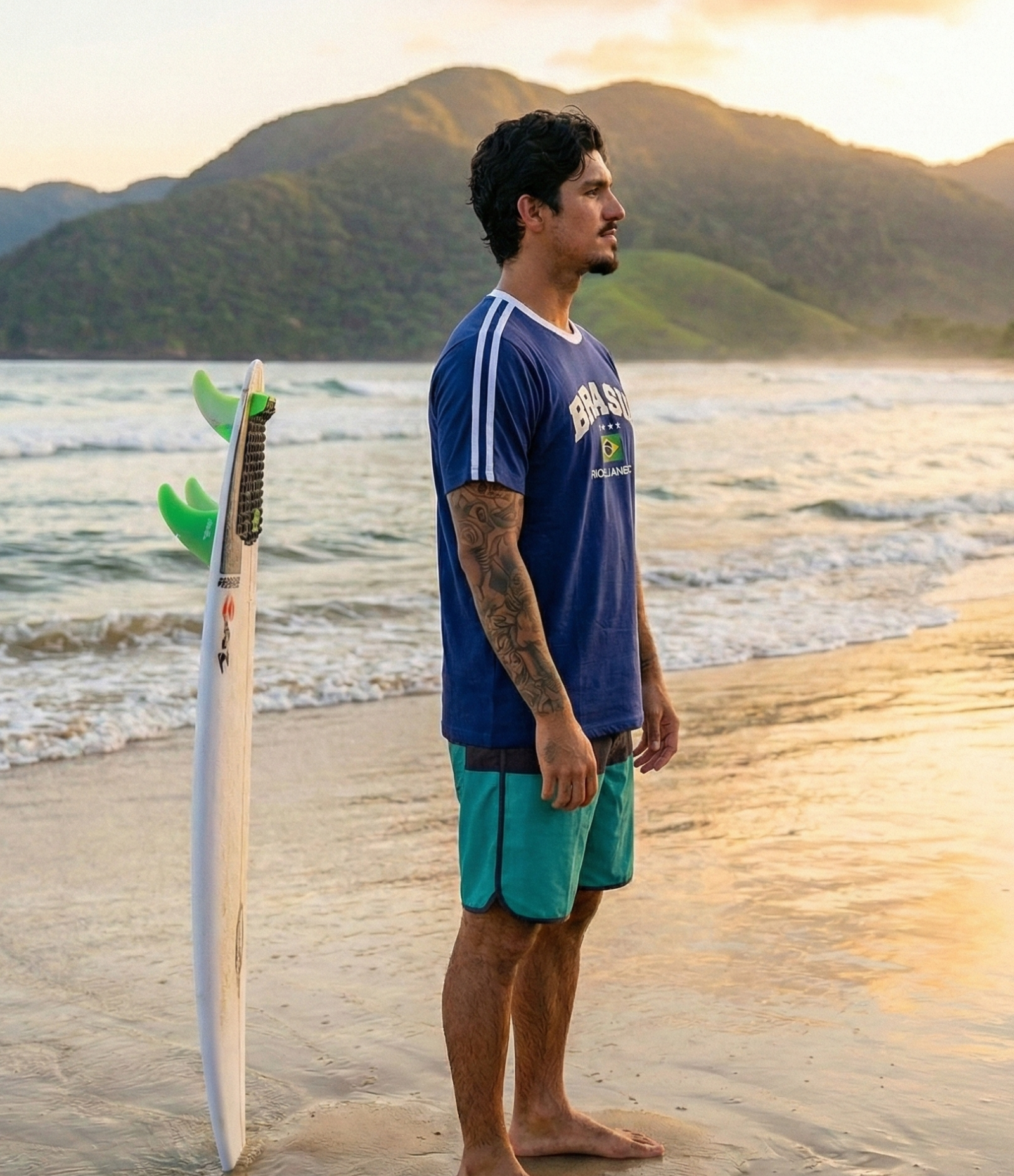 Camiseta Bordada Masculina